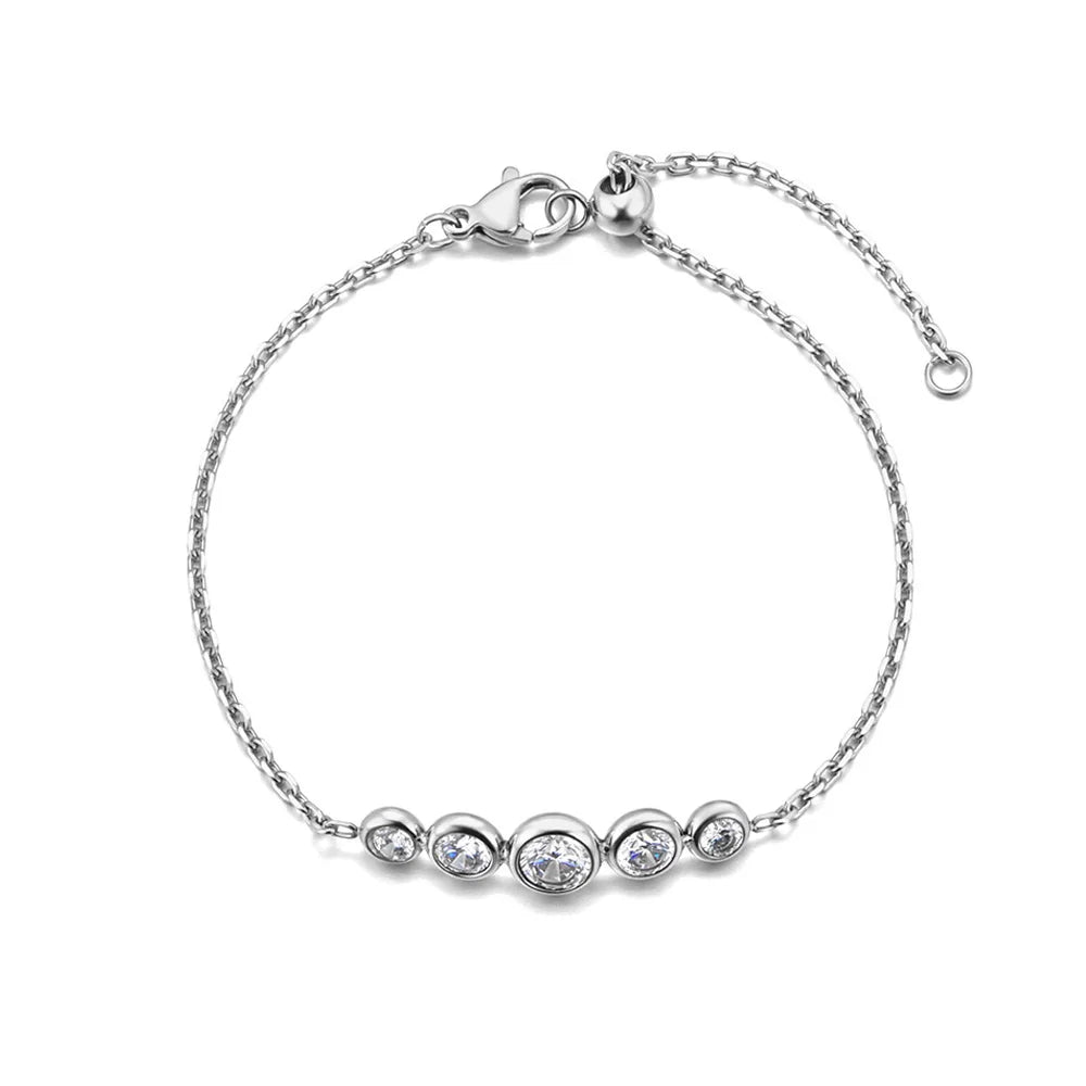 Centered Five Cubic Zirconias Clasp Chain Bracelet
