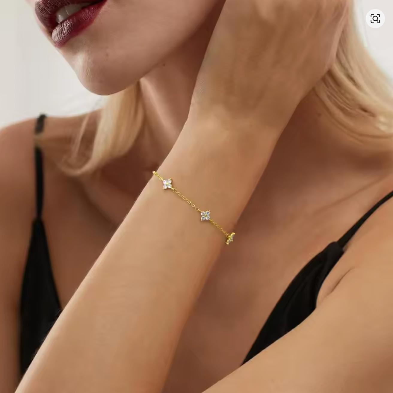 Multi Flower Four Leaf Chain Clasp Bracelet