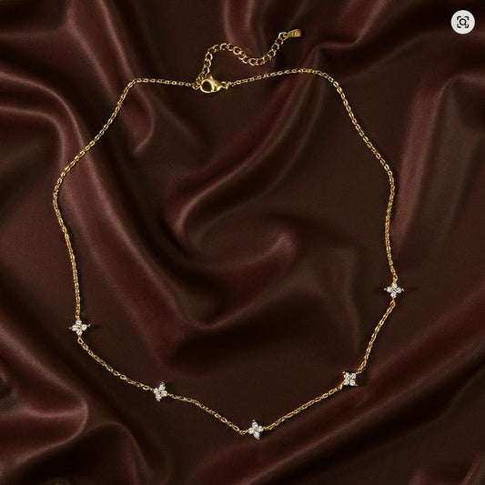 Multi Flower Four Leaf Chain Clasp Necklace